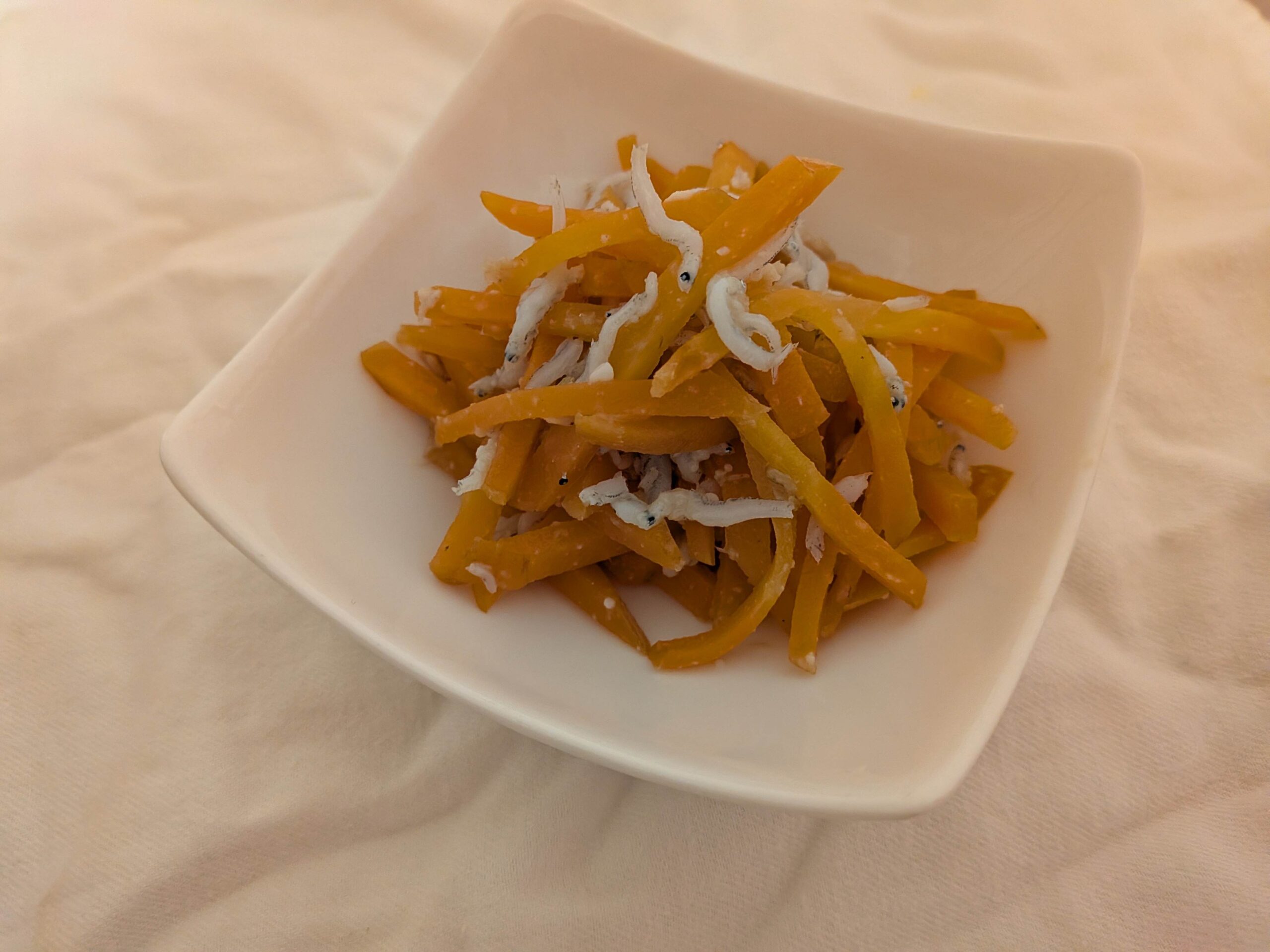 にんじん・しらすの酒粕和え【古林佐知子】