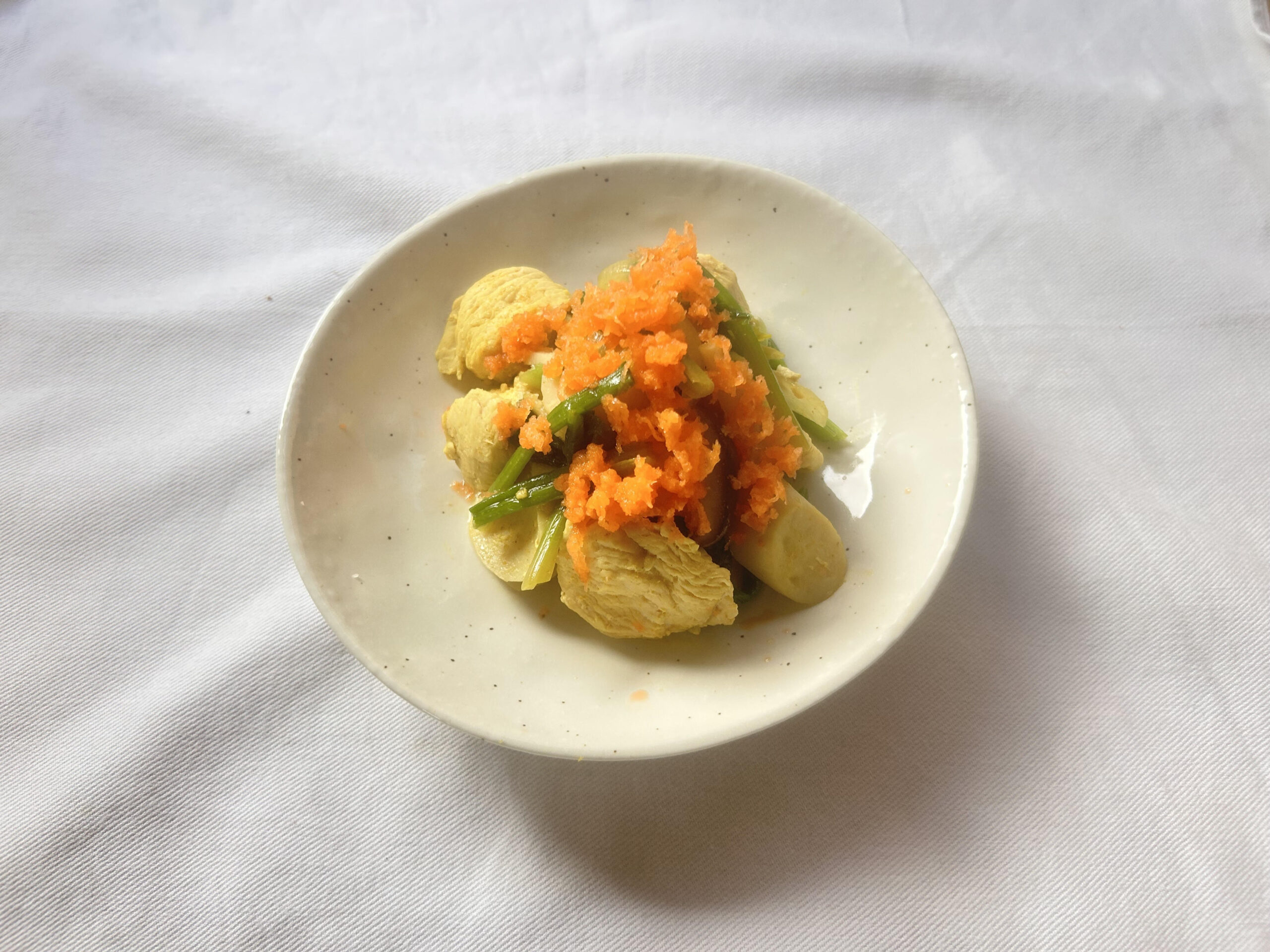 ほうれん草と鶏むね肉のカレー和え【冨澤茜】