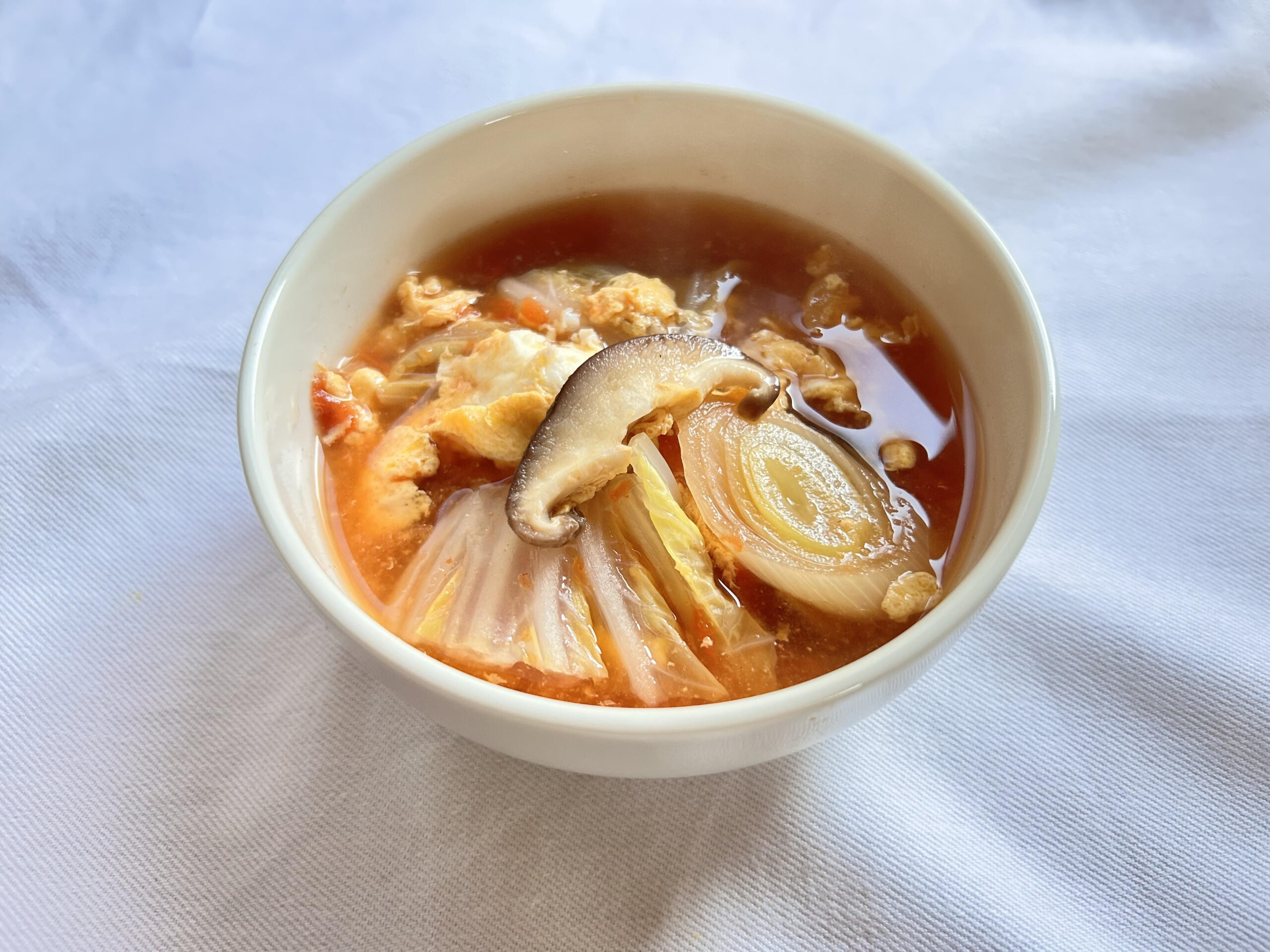 体温まるトマトの卵とじスープ【冨澤茜】