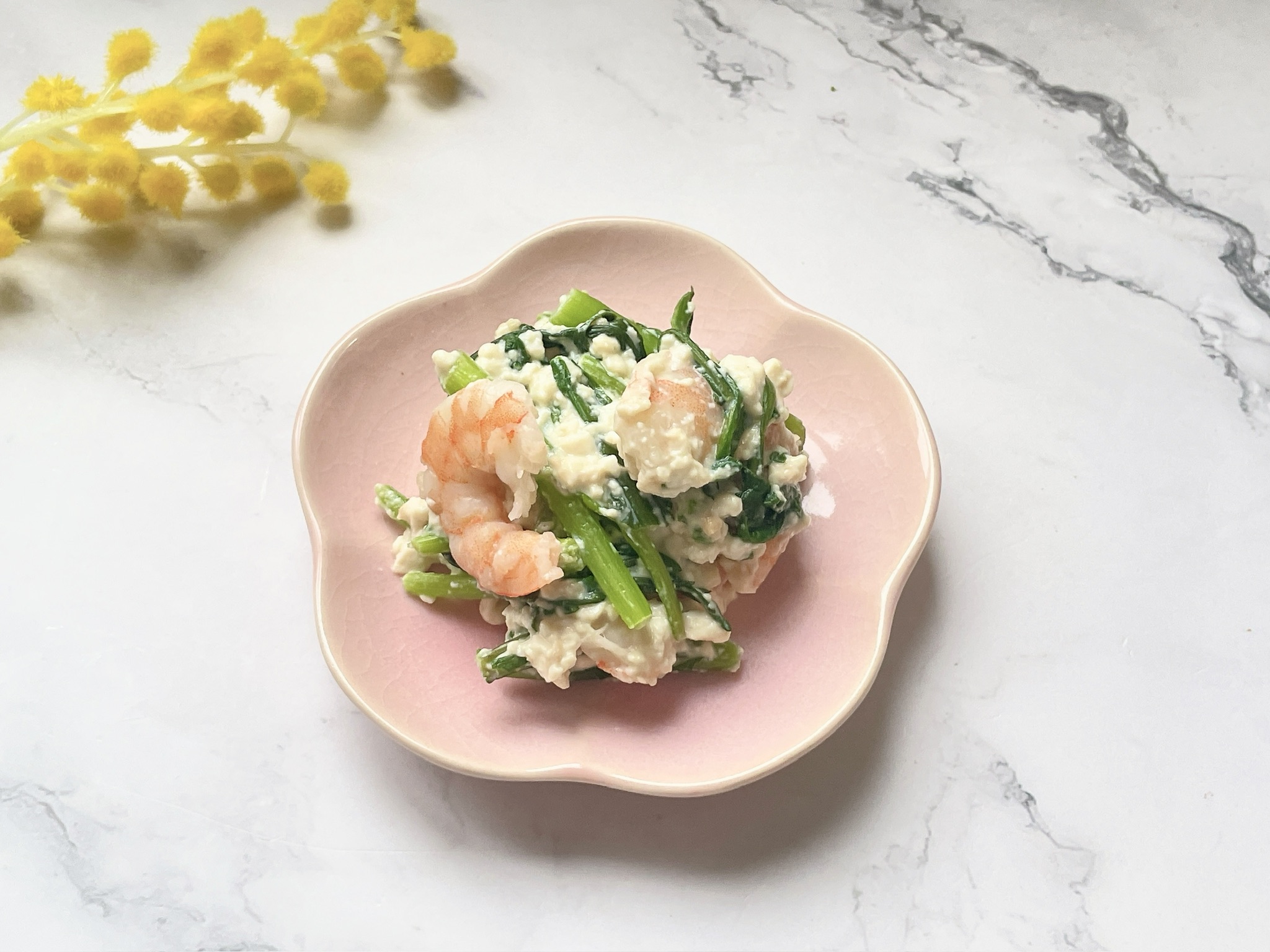 エビと春菊のふんわり白和え【大倉実里】