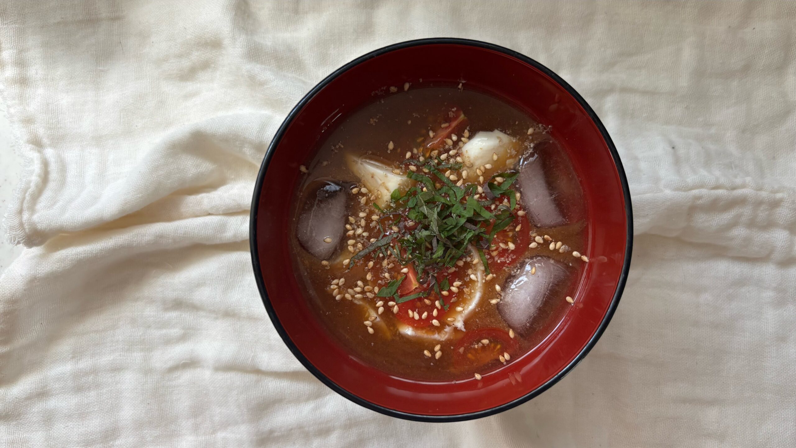 トマトとくずし豆腐の冷汁【北倉瞳】